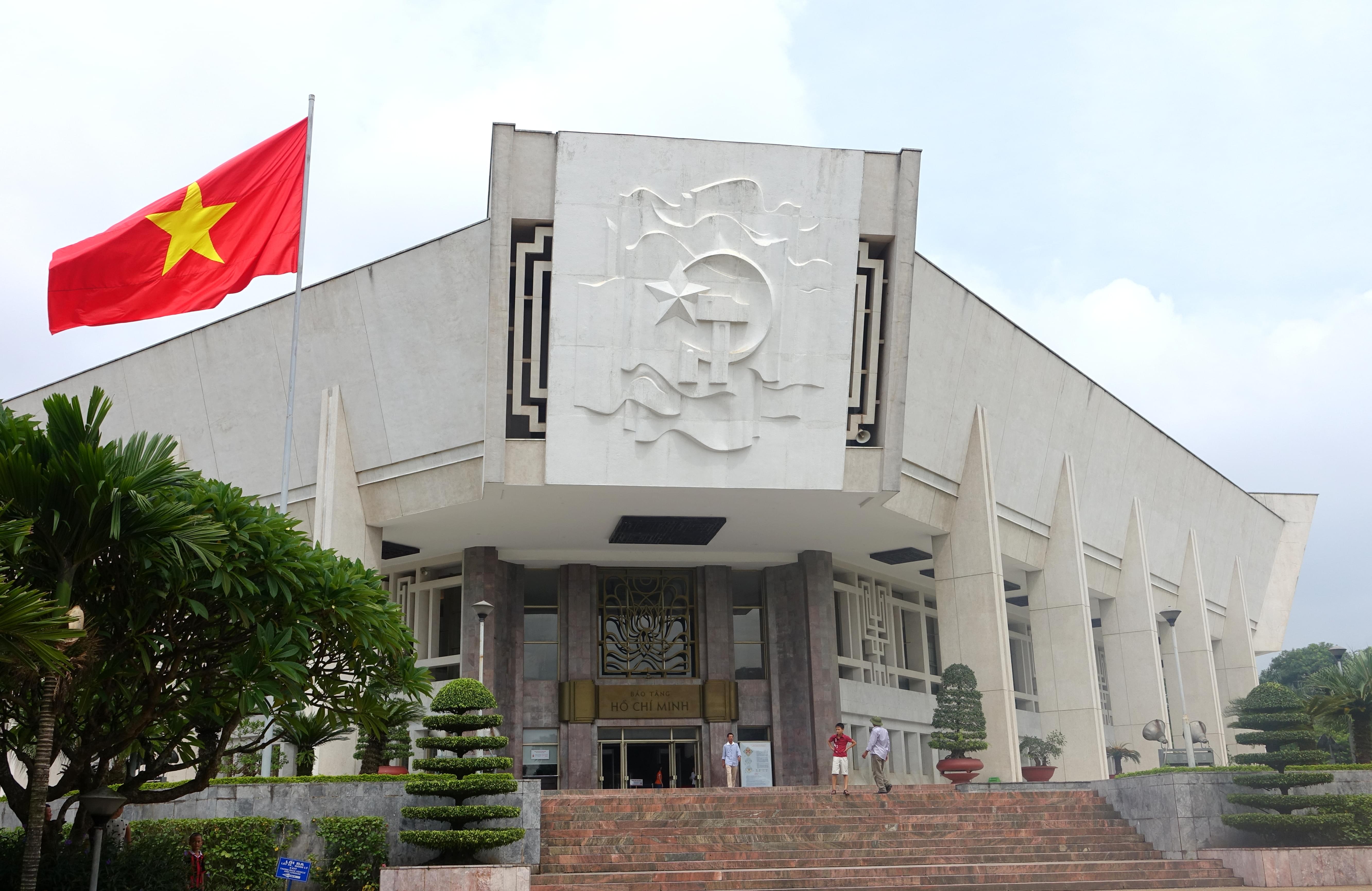 Pay a visit to the Ho Chi Minh Museum