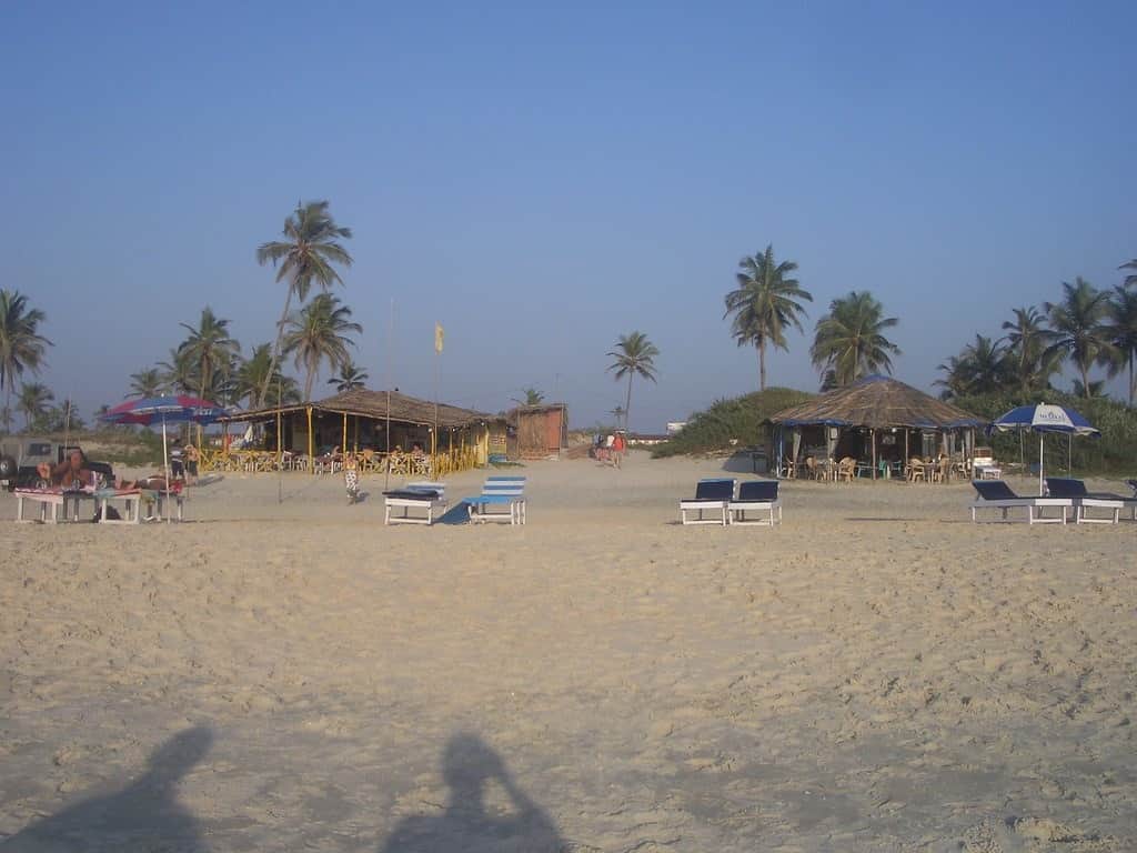 Explore the Nearby Villages of Carmona and Varca