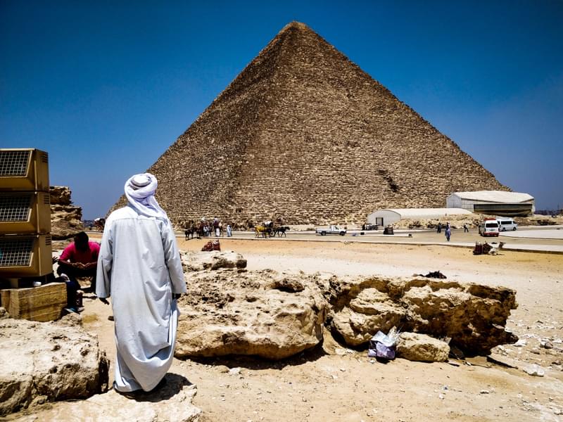 Pyramids of Giza History
