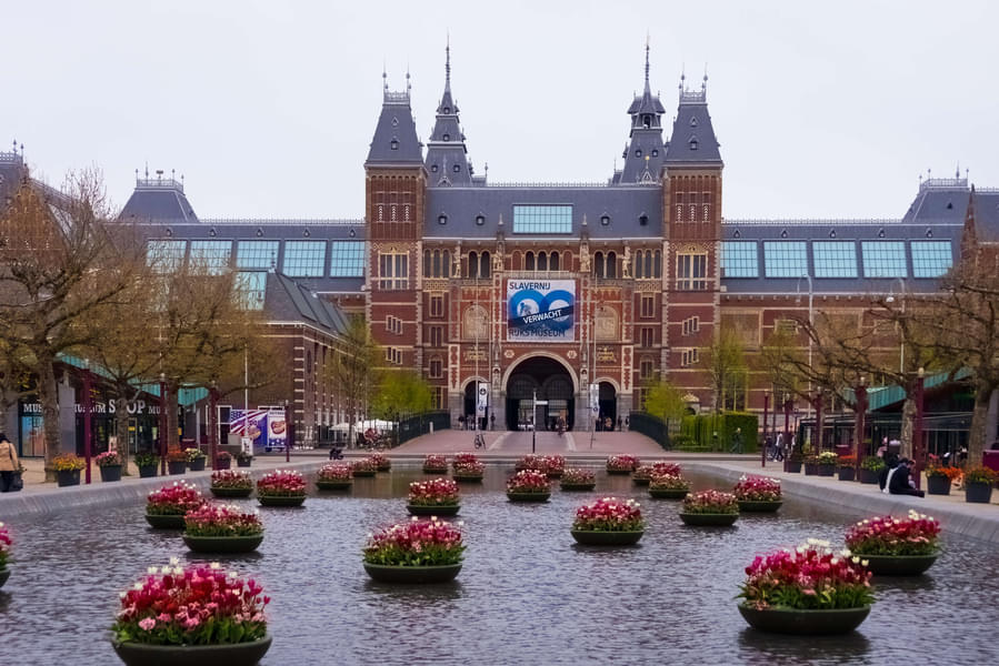 Visit the Museum of the Canals in Amsterdam