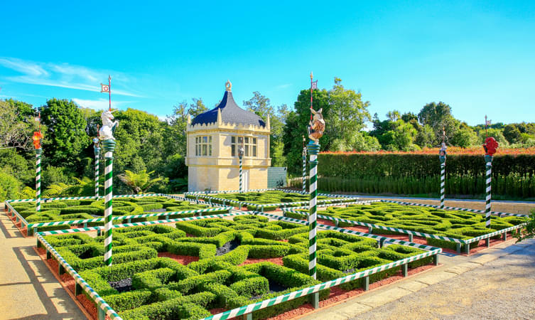 Tudor Garden