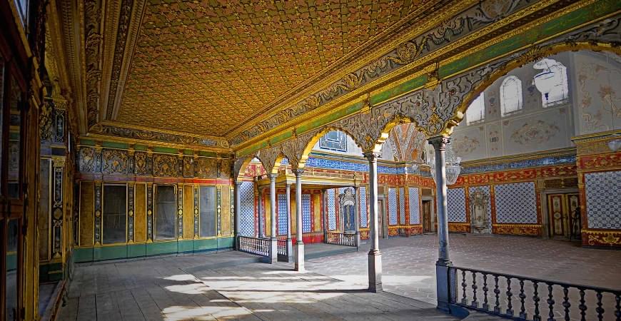 Spend time in the historic Topkapi Palace