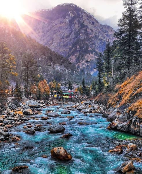 Kasol Trip and Trek to Kheerganga from Delhi Image