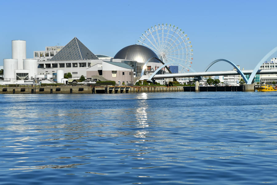 Visit the marvelous Port Of Nagoya Public Aquarium
