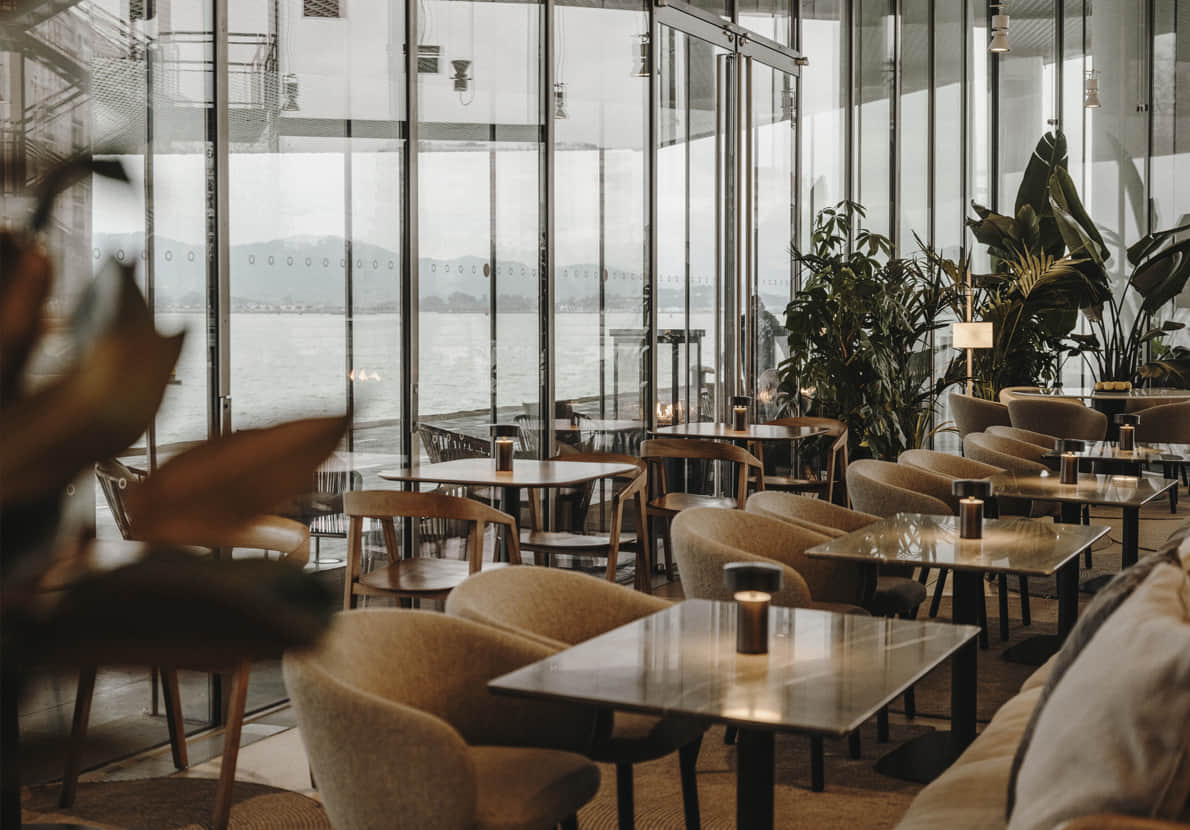 Visit the Cafe Centro Botín