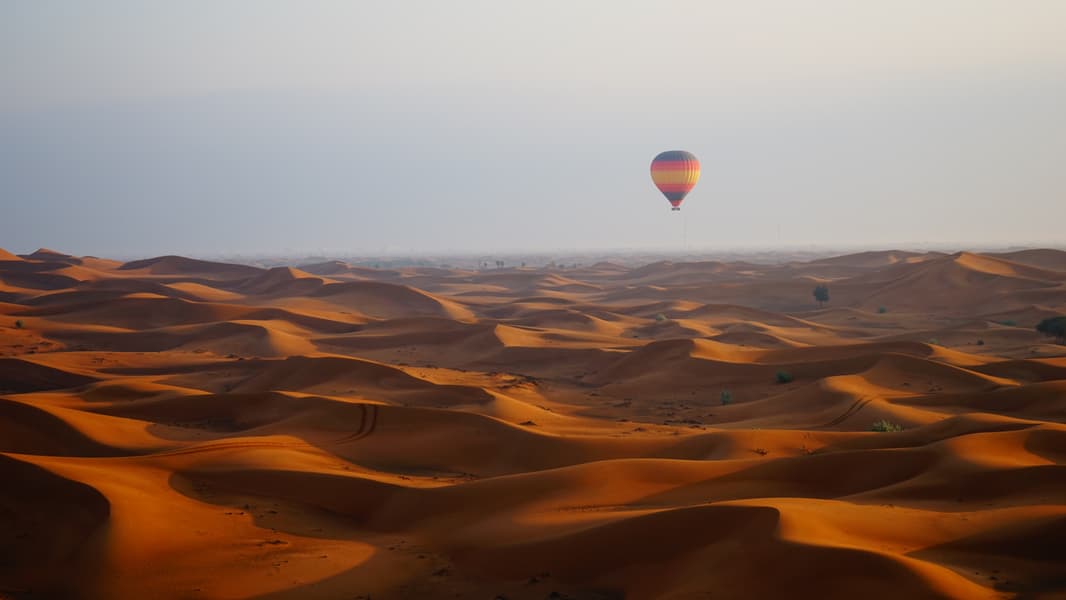 Hot Air Balloon Experience In Ras Al-Khaimah Image