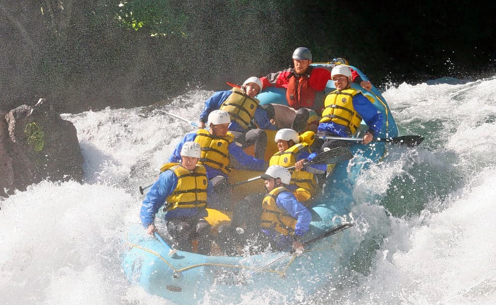 River Rafting and Paragliding in Manali Image