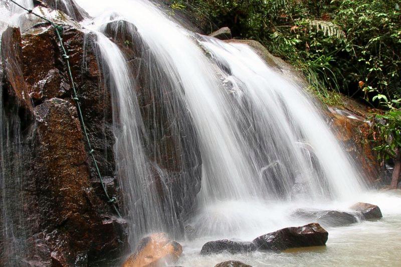 Bukit Saga Waterfall