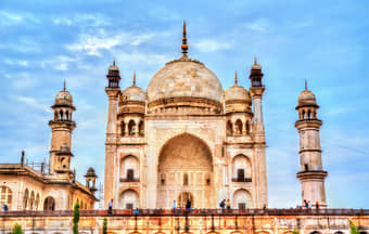 Shirdi to Ajanta Ellora Caves Package