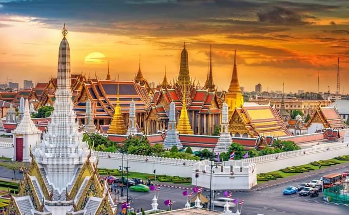 Temple City and Canal Tour In Bangkok