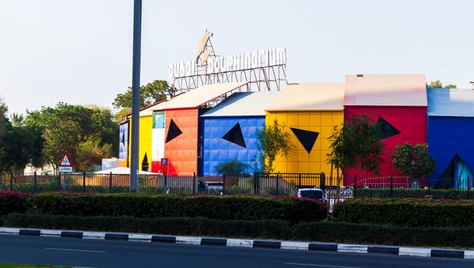 Dubai Dolphinarium