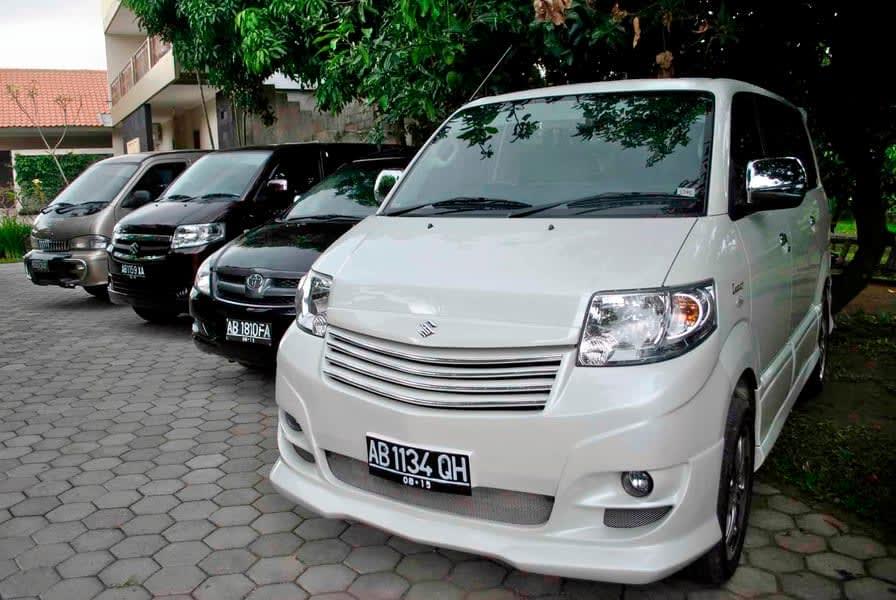 Bali Private Car or Minibus Charter with Driver