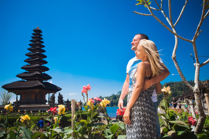 7 Days Singapore & Bali Honeymoon Package