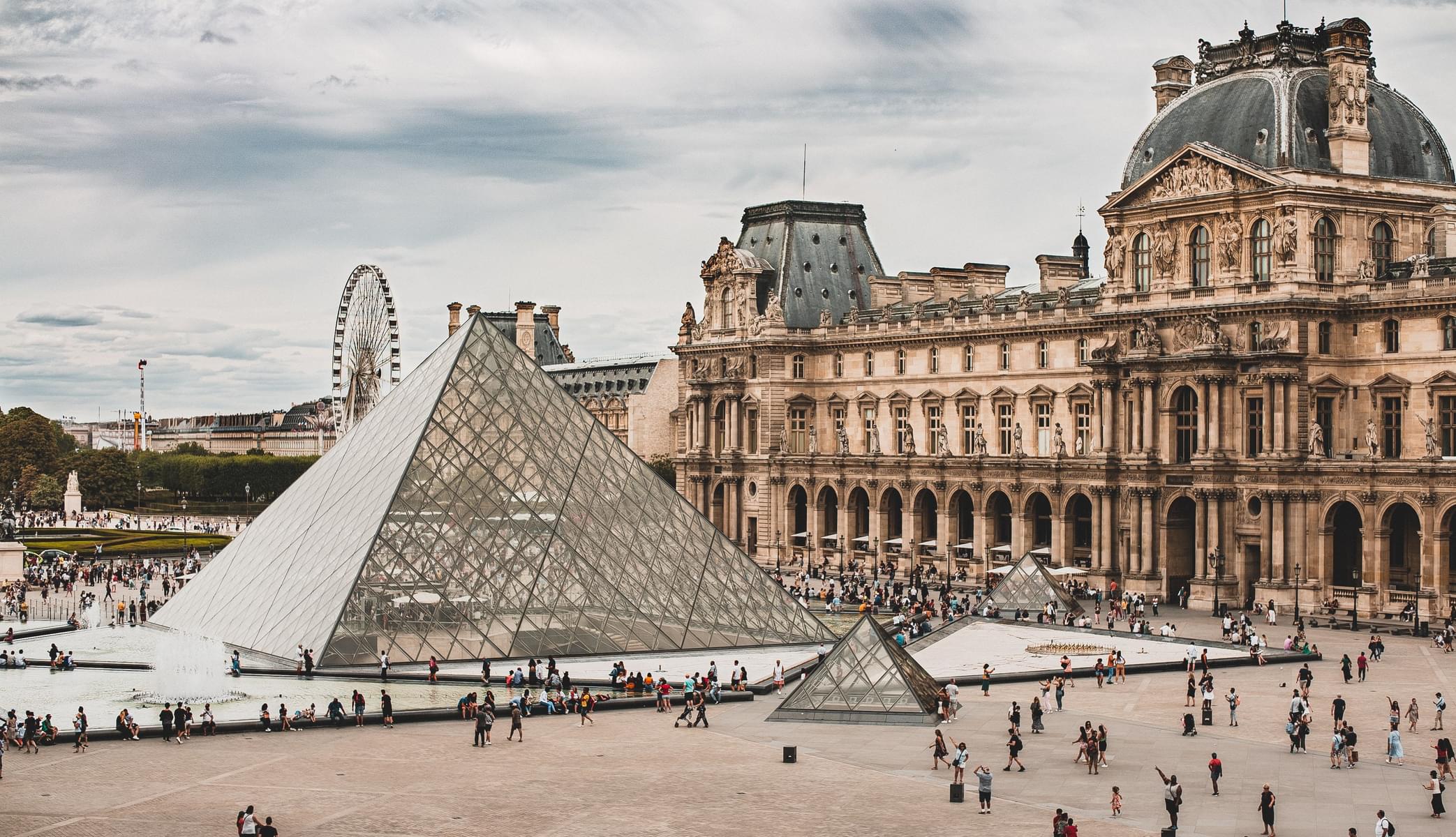 Explore Louvre Museum