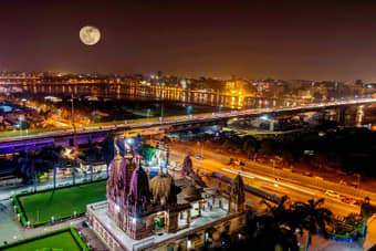 Statue of Unity Day Tour from Surat