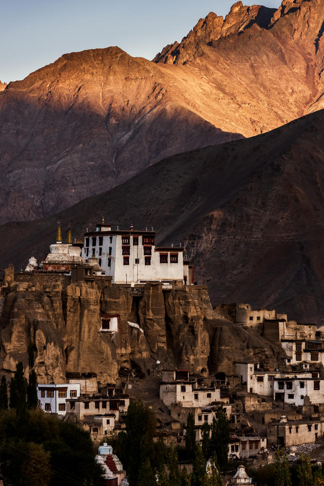 Leh Palace Overview