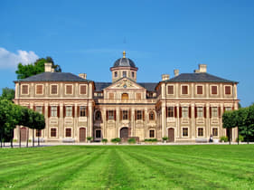 Hzhq0udfvn0joiyygstq5tj4dthg 1586156817 architecture attraction building castle 210474