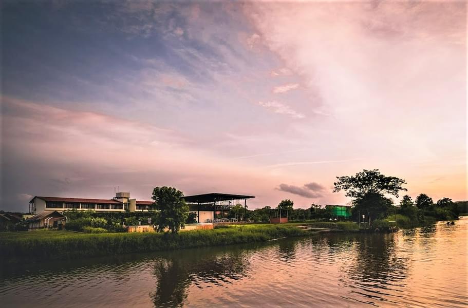  Starling River Resort Image