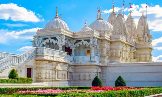 BAPS Shri Swaminarayan Mandir