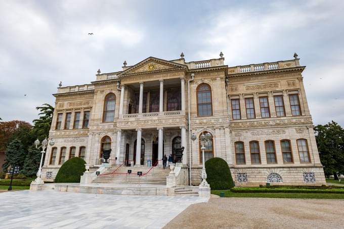 History of Dolmabahce Palace