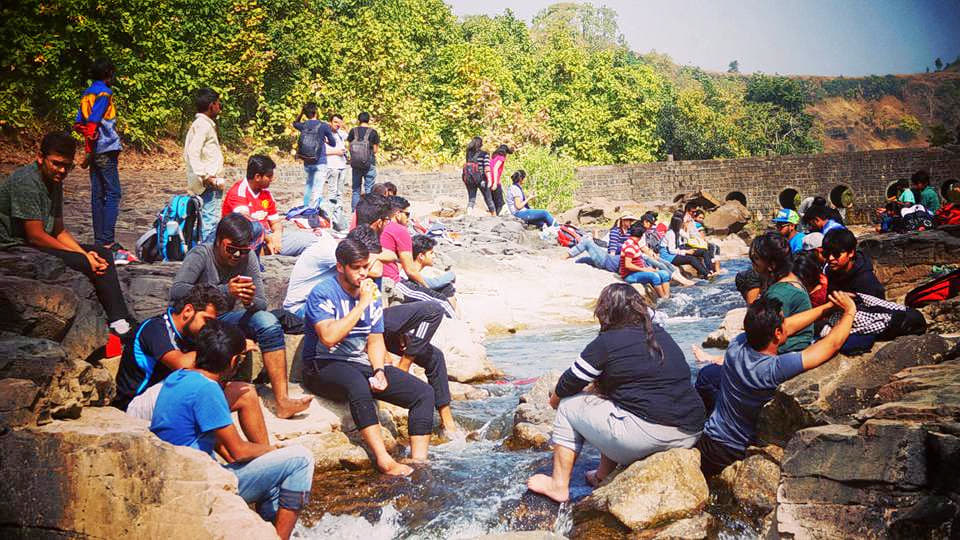 Trek to Jogi Bhadak Waterfall Image