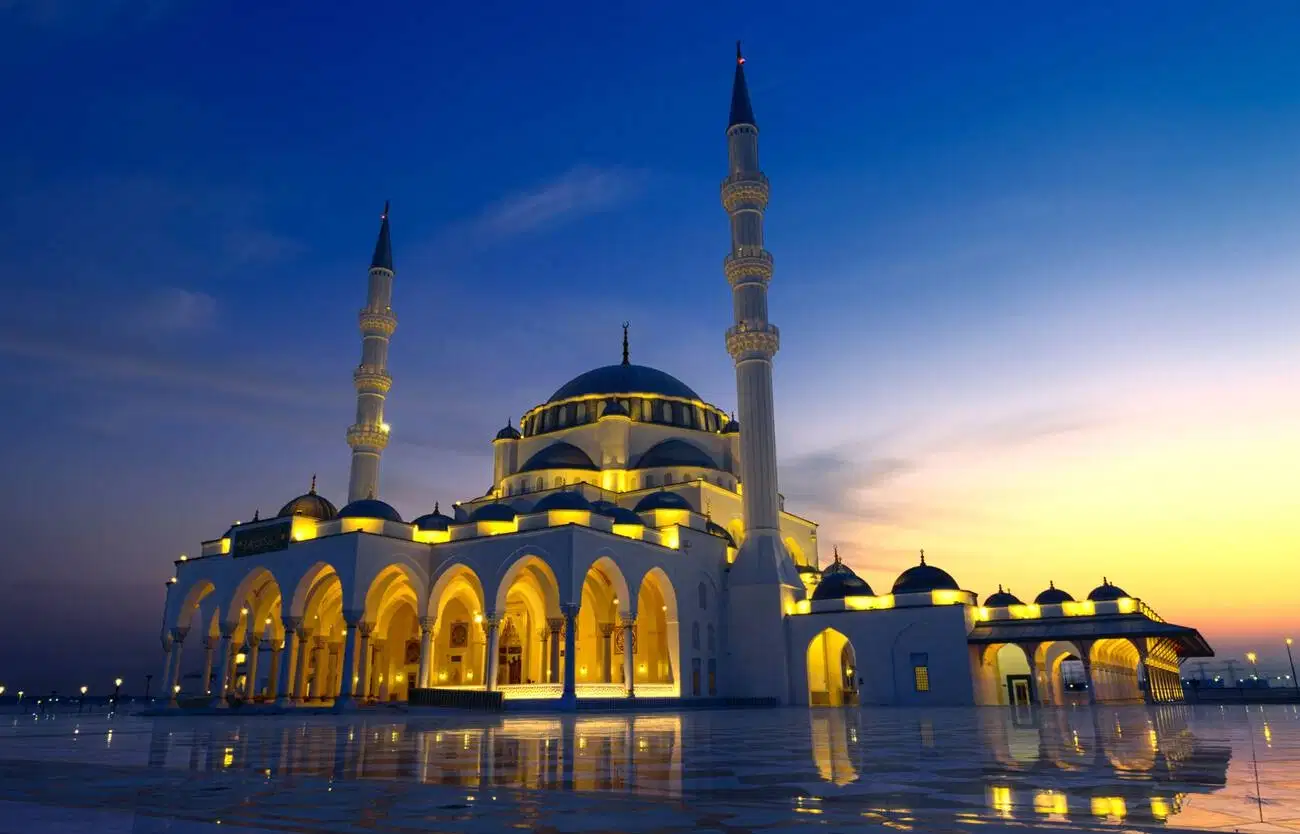 Sharjah & Dubai Splendor | Blend of Tradition & Modernity