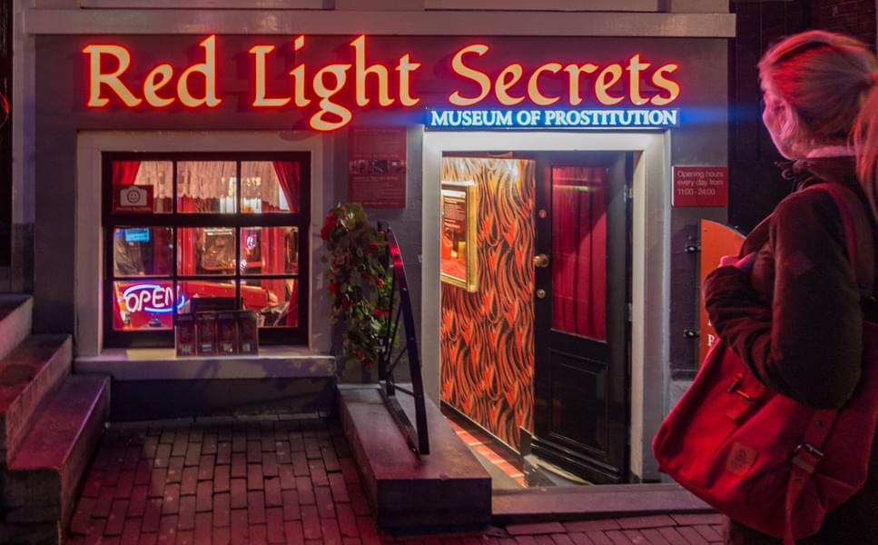  Red Light Secrets