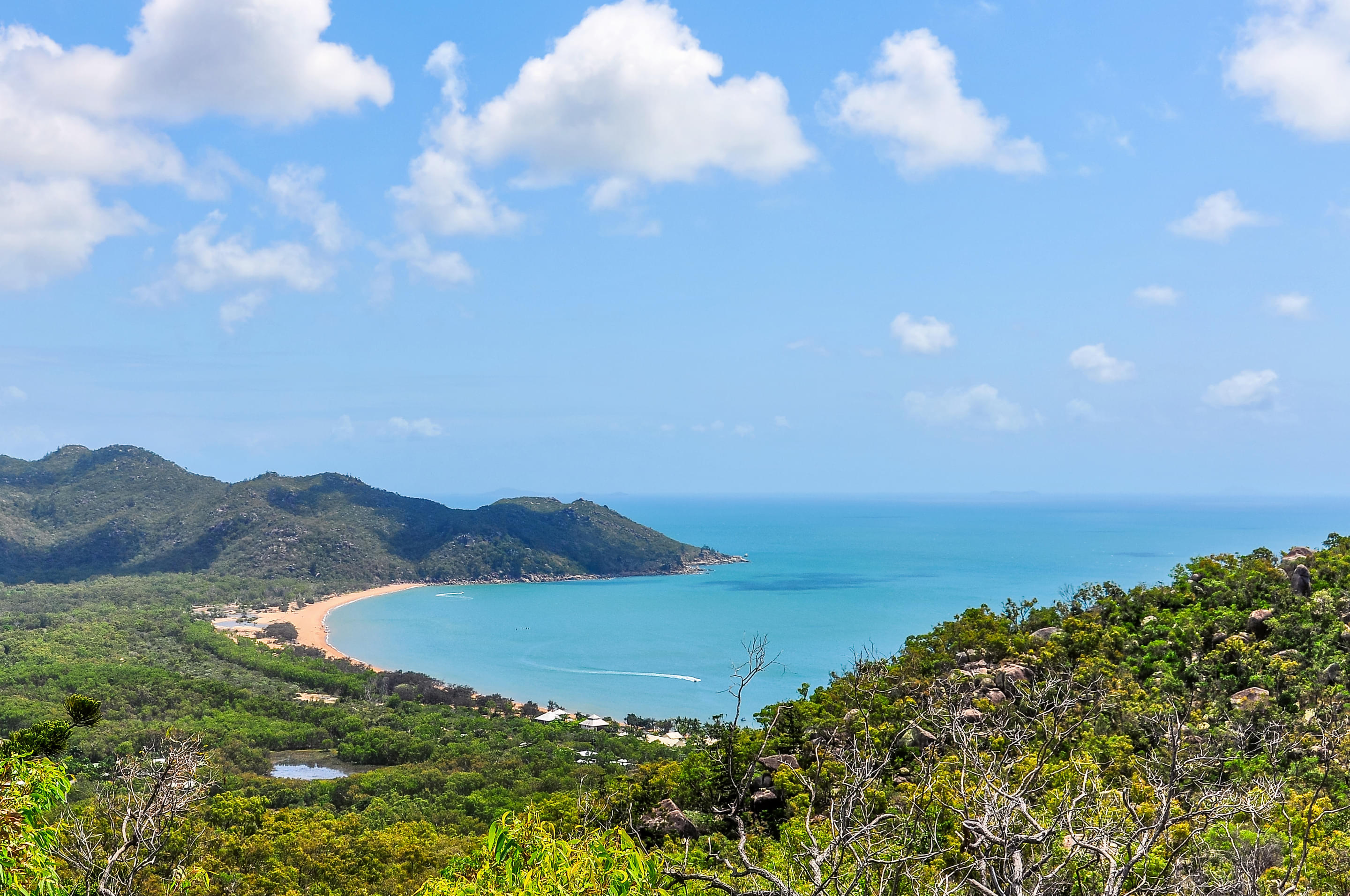 Magnetic Island Overview