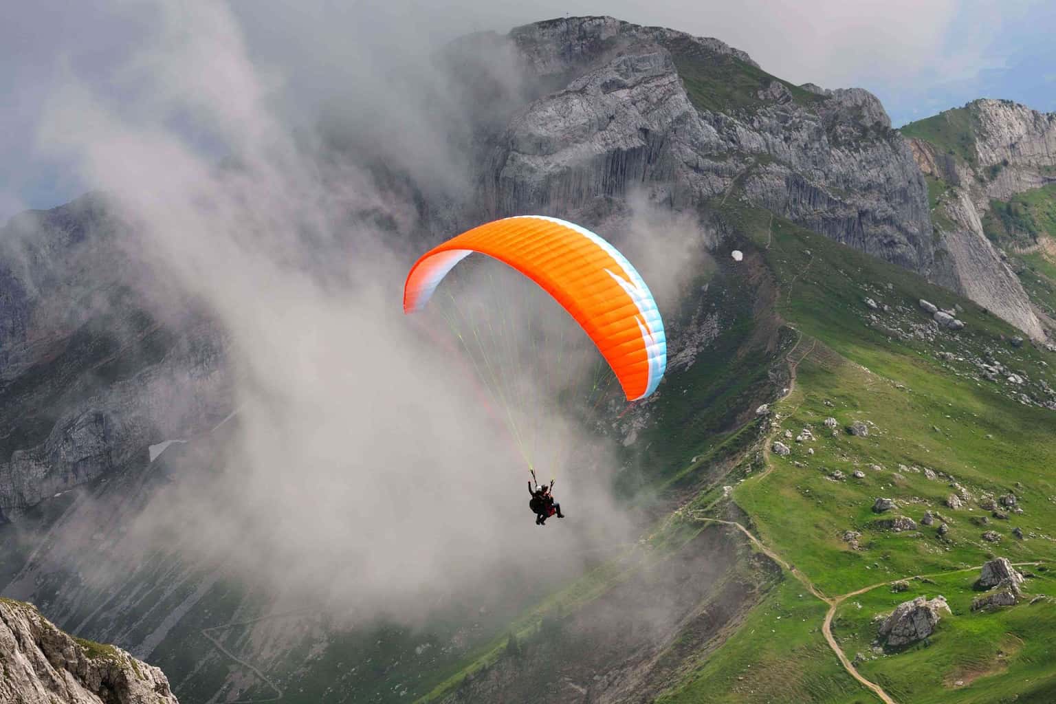 Paragliding in Panchgani, Mumbai