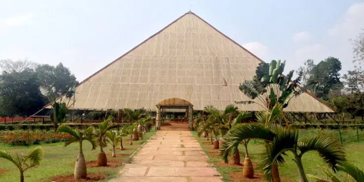 Ekamra Kanan
