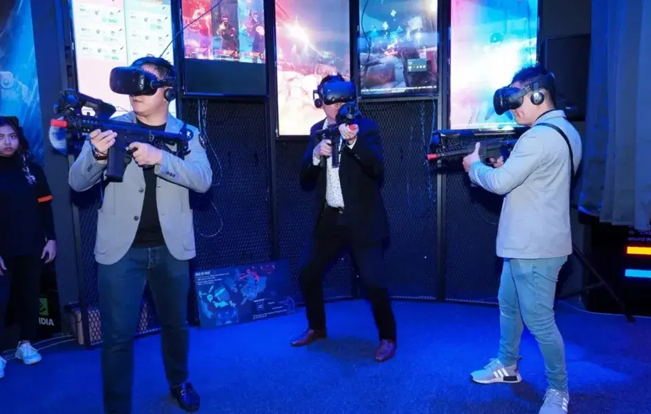 VAR LIVE Theme Park