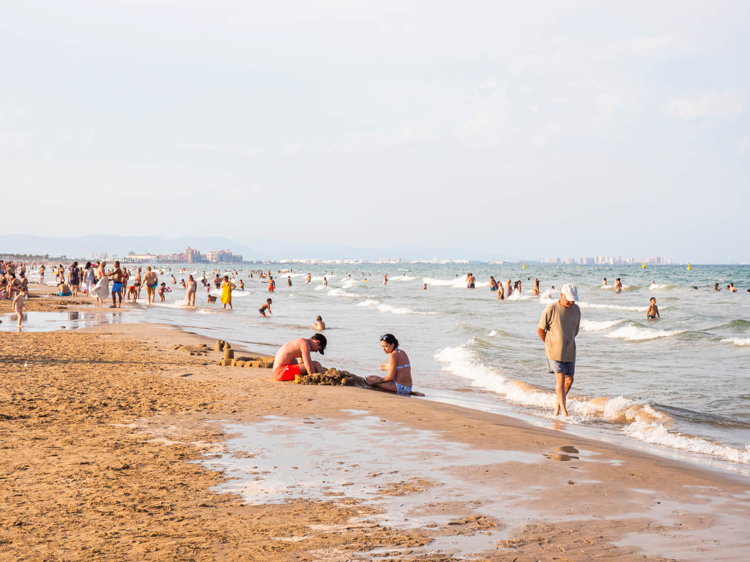 Malvarrosa Beach, <em>Valencia</em>