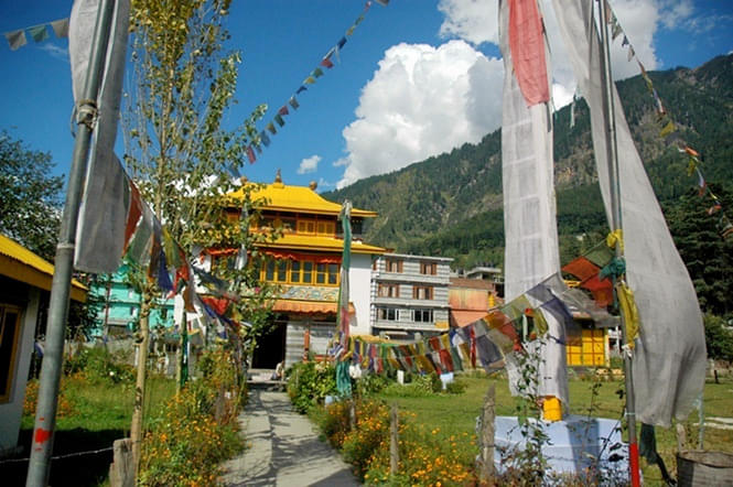 The Manali Gompa Overview