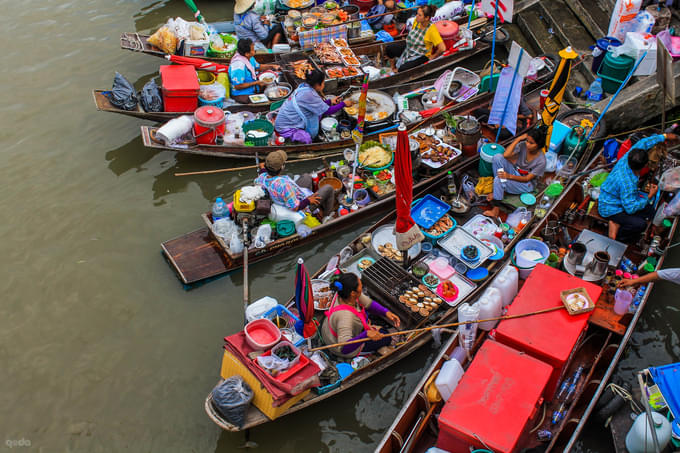 Amphawa Floating Market