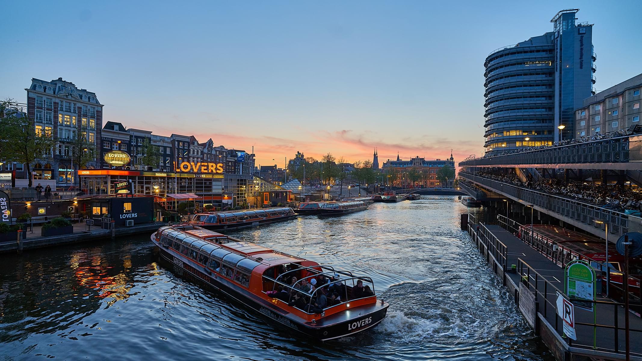 Amsterdam evening Canal Cruise 
