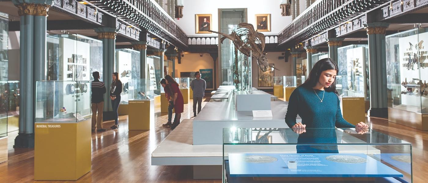 The Hunterian Museum And Art Gallery