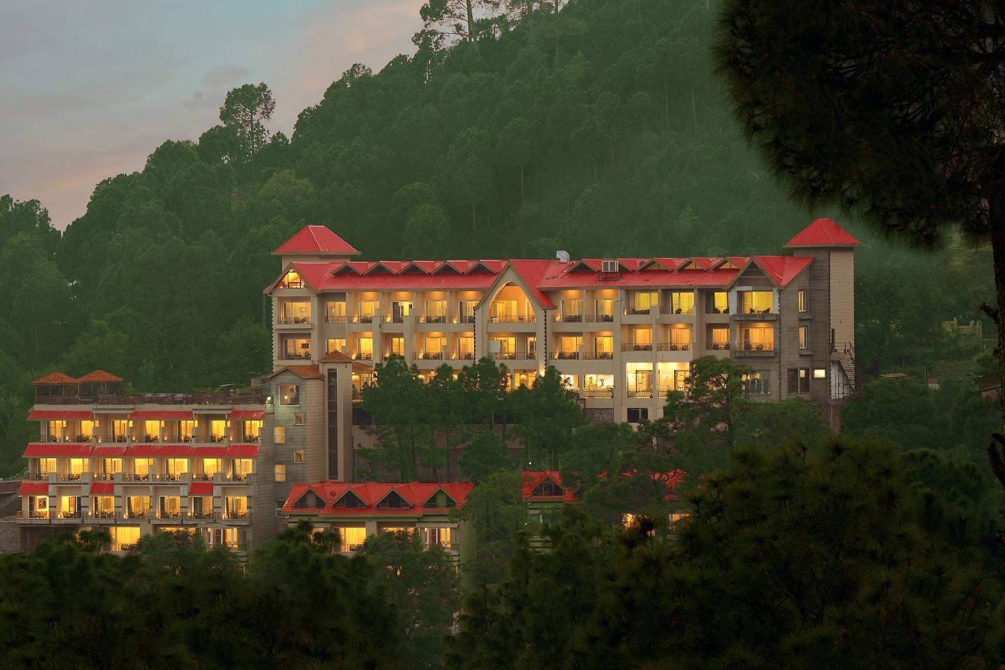 Luxury Resorts Near Shimla: Upto 40% Off