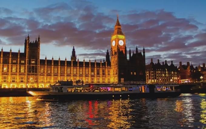 Thames Dinner Cruise