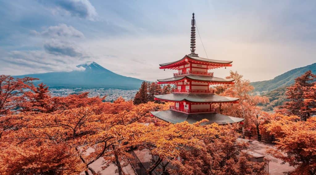 Visit the Chrieto Pagoda