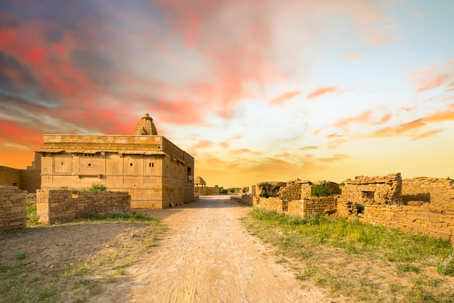 Jaisalmer Haunted Village and Khaba Fort Tour Image