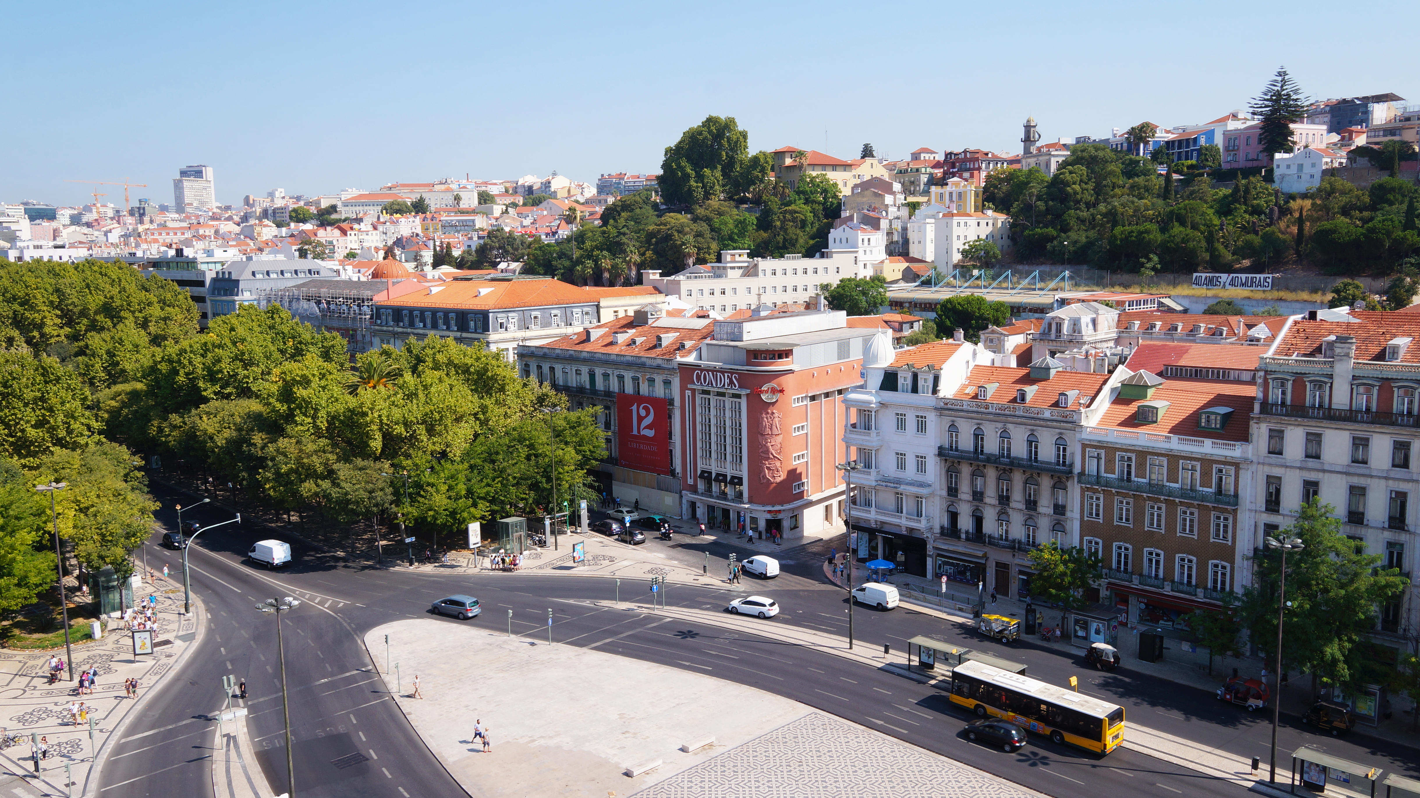 Restauradores Square, Lisbon