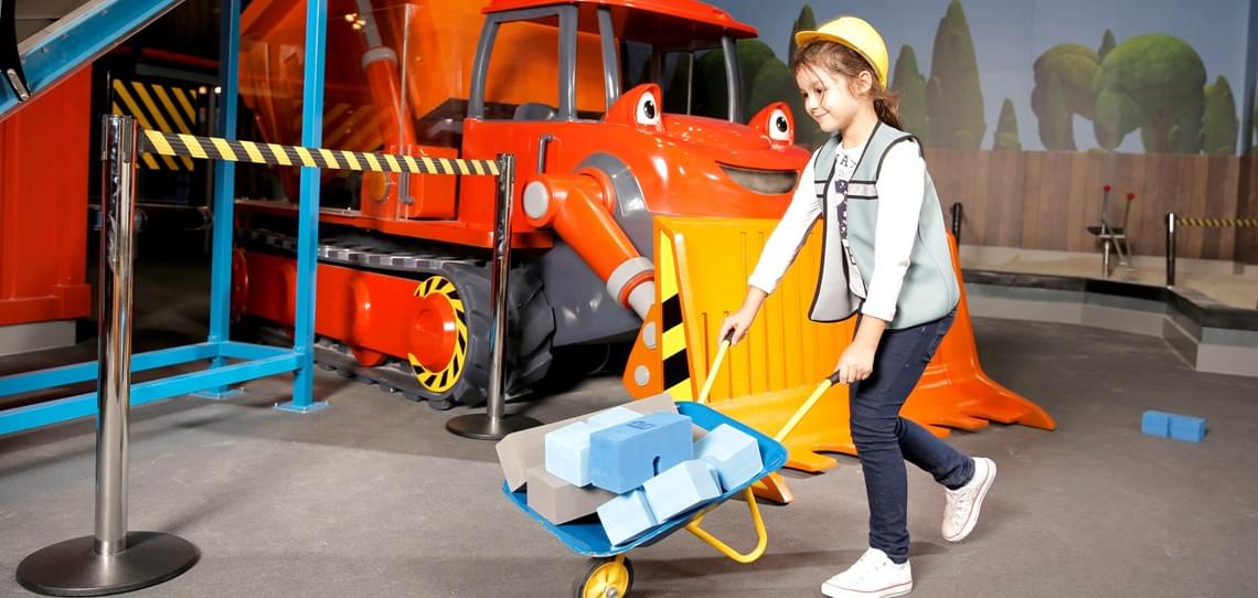 Let your child implement his/her creativity in the world of Bob the Builder