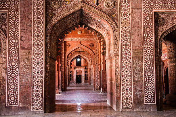 Admire the architecture