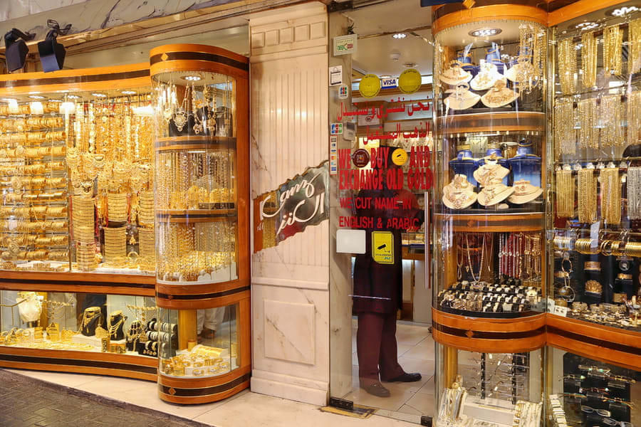 Take a walk at the stunning jewellery hub of Middle East