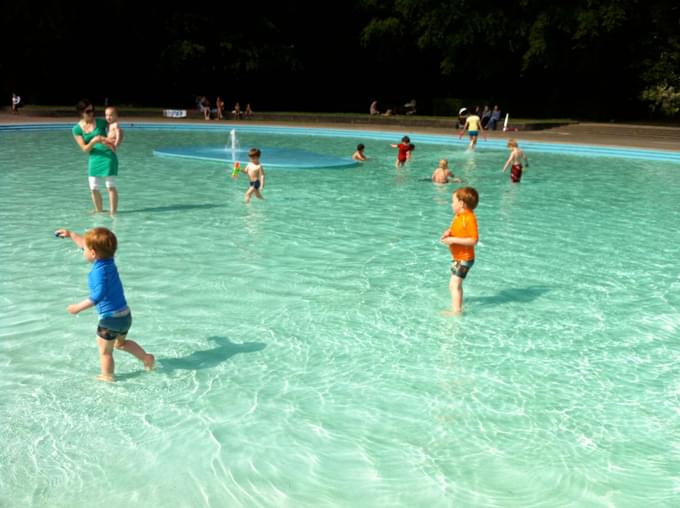 Swimming pool at Het Amsterdamse Bos