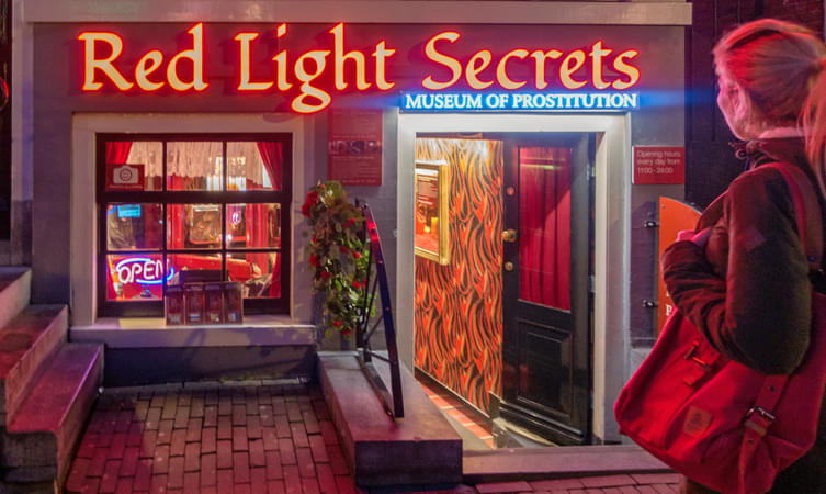 Red Light Secret Museum
