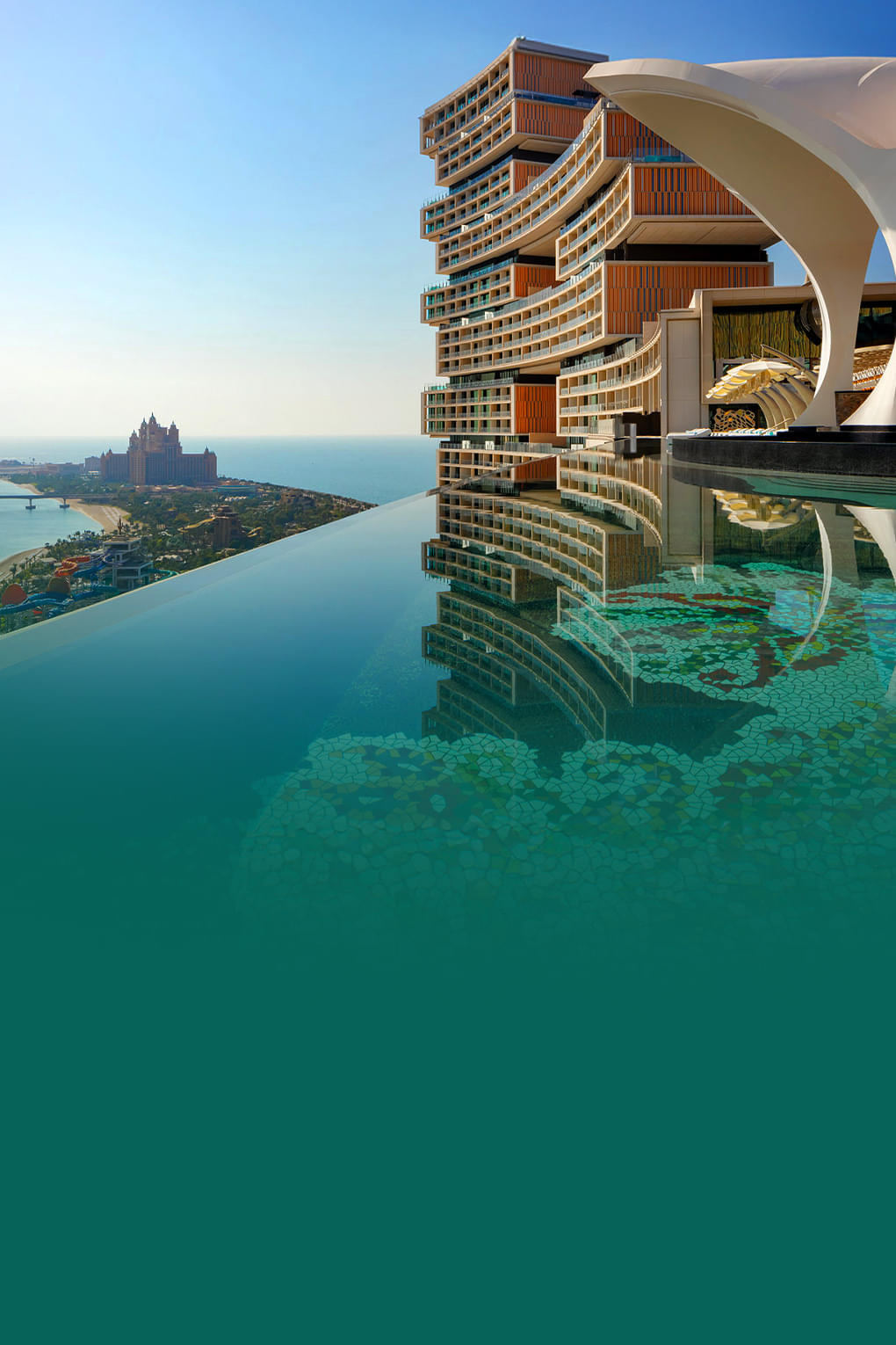 Dubai Luxurious Retreat | Sky-High Views and Desert Dunes