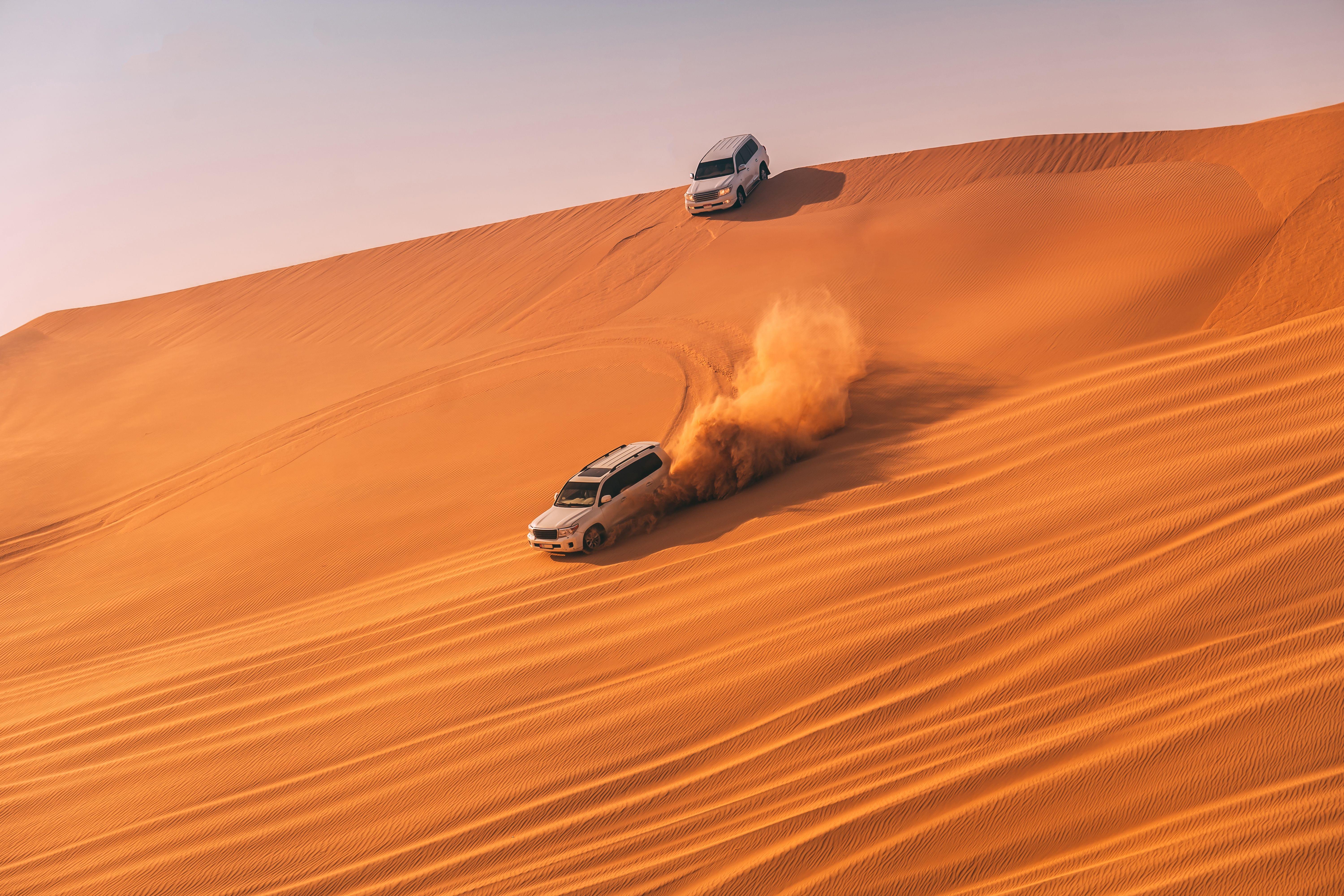 Combinação de atividades no deserto