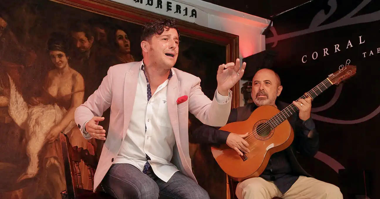 Watch prominent artists perform at the Corral de la Moreria