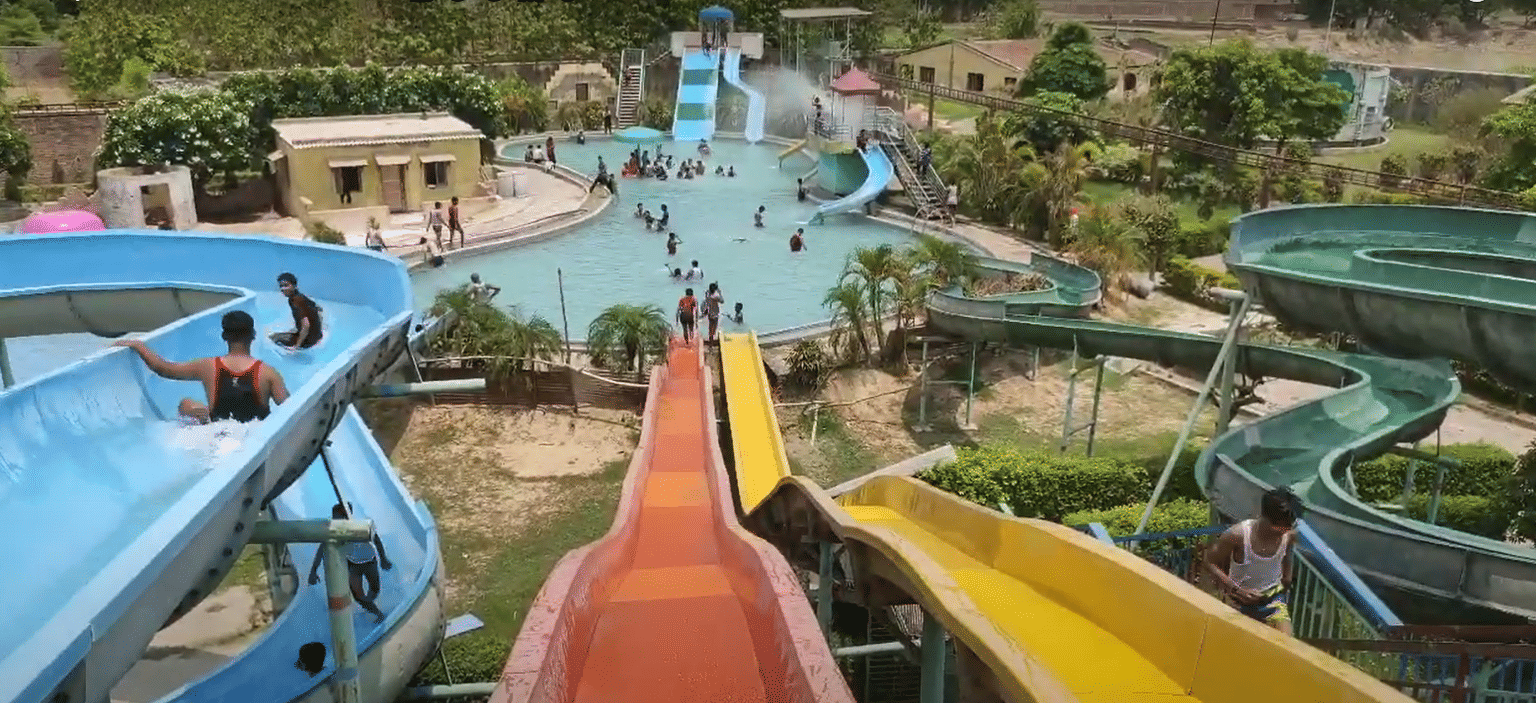 Aqua World, <em>Varanasi</em>